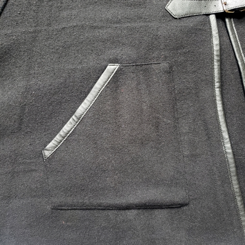 Cape-Jacket - image 4